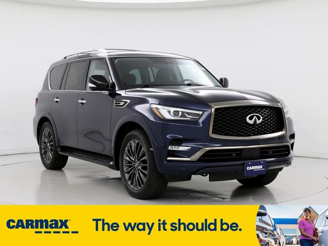 2023 INFINITI QX80 Luxe