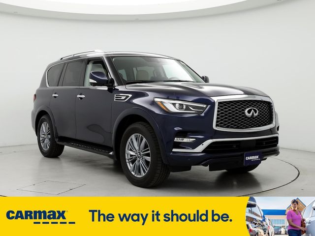 2023 INFINITI QX80 Luxe