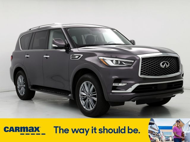 2023 INFINITI QX80 Luxe