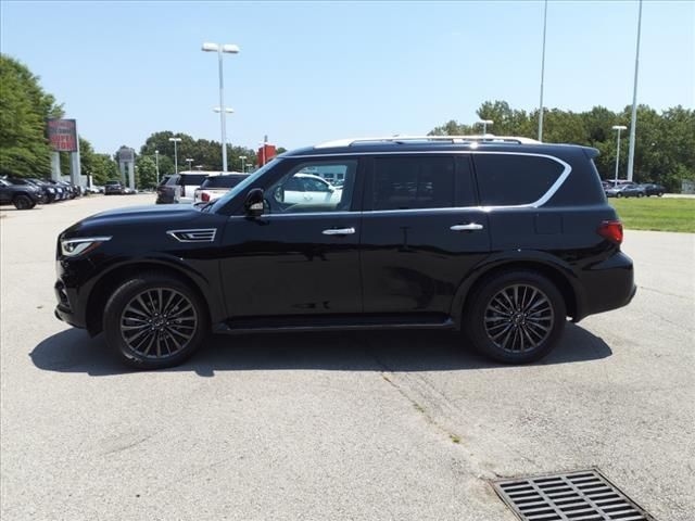 2023 INFINITI QX80 Premium Select