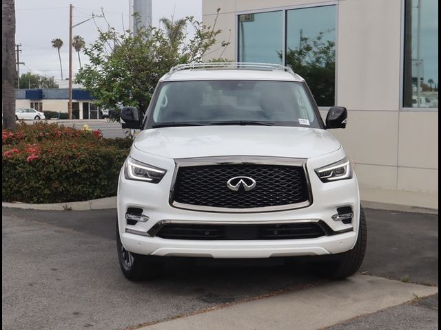 2023 INFINITI QX80 Premium Select