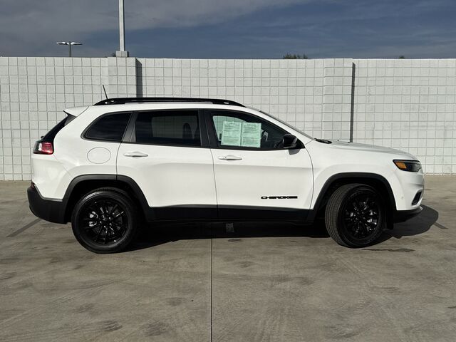 2023 Jeep Cherokee Altitude Lux