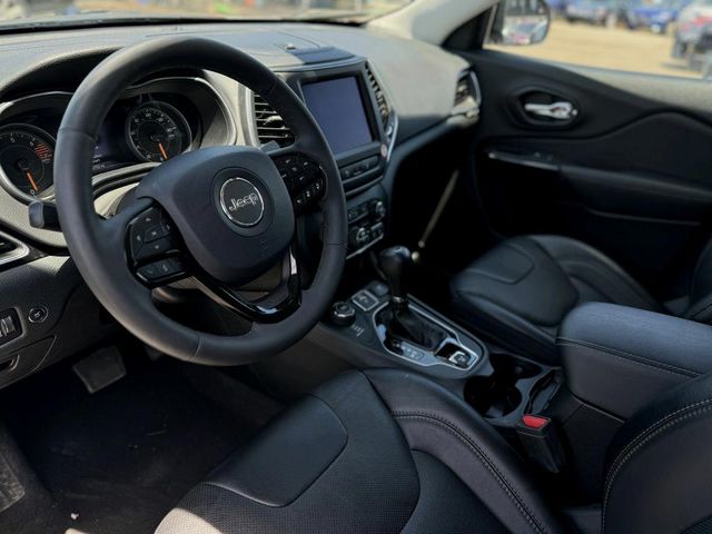 2023 Jeep Cherokee Altitude Lux