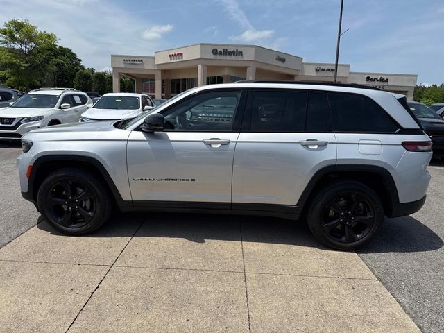 2023 Jeep Grand Cherokee Altitude