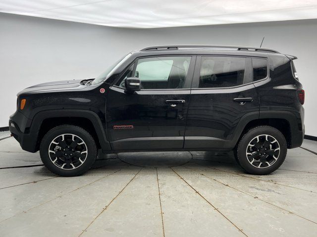 2023 Jeep Renegade Trailhawk