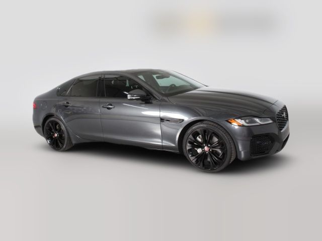 2023 Jaguar XF SE