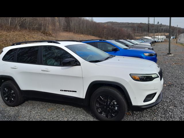 2023 Jeep Cherokee Altitude Lux