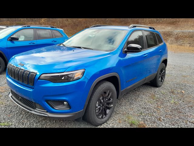 2023 Jeep Cherokee Altitude Lux