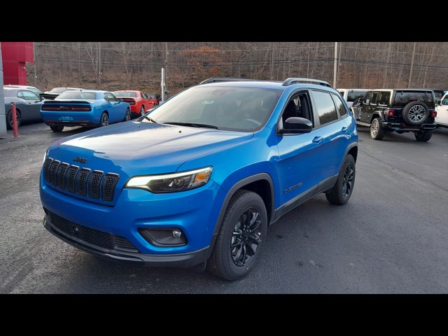 2023 Jeep Cherokee Altitude Lux