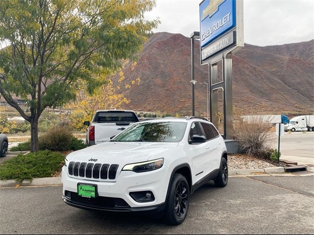 2023 Jeep Cherokee Altitude Lux