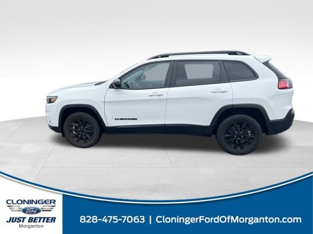 2023 Jeep Cherokee Altitude Lux