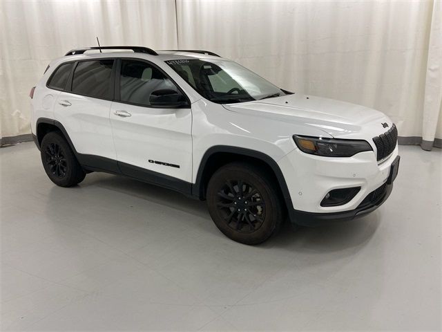 2023 Jeep Cherokee Altitude Lux