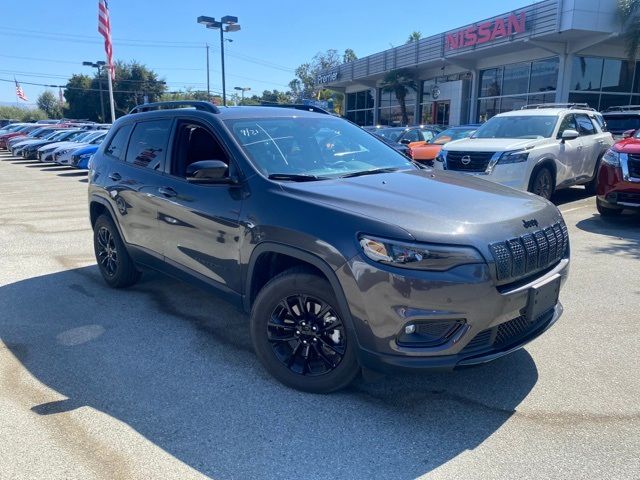 2023 Jeep Cherokee Altitude Lux