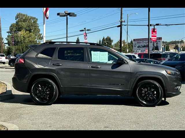 2023 Jeep Cherokee Altitude Lux