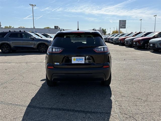 2023 Jeep Cherokee Altitude Lux