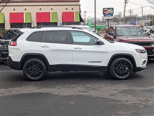 2023 Jeep Cherokee Altitude Lux