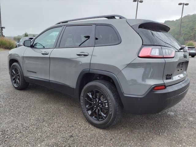 2023 Jeep Cherokee Altitude Lux