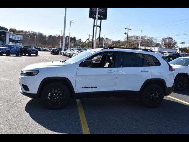 2023 Jeep Cherokee Altitude Lux