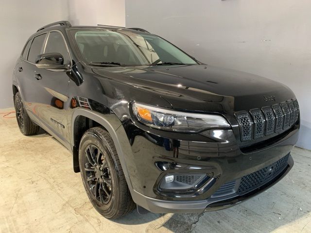 2023 Jeep Cherokee Altitude Lux