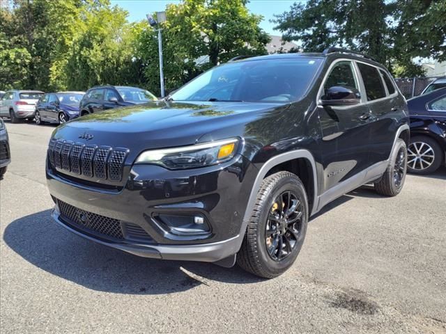 2023 Jeep Cherokee Altitude Lux