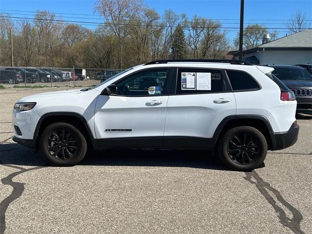 2023 Jeep Cherokee Altitude Lux