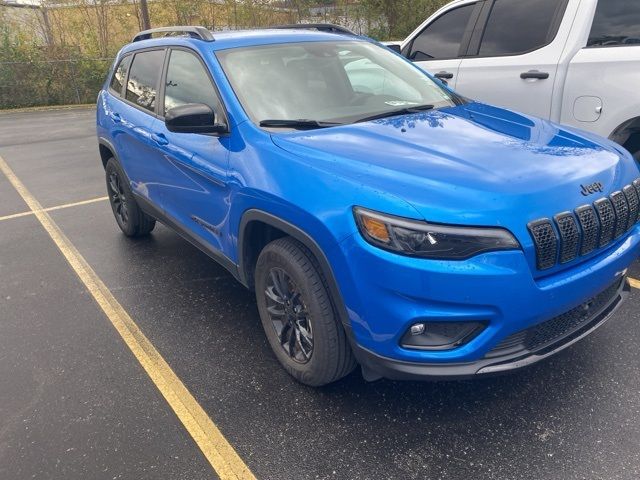 2023 Jeep Cherokee Altitude Lux