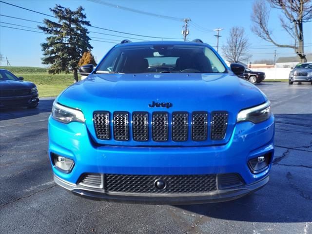 2023 Jeep Cherokee Altitude Lux