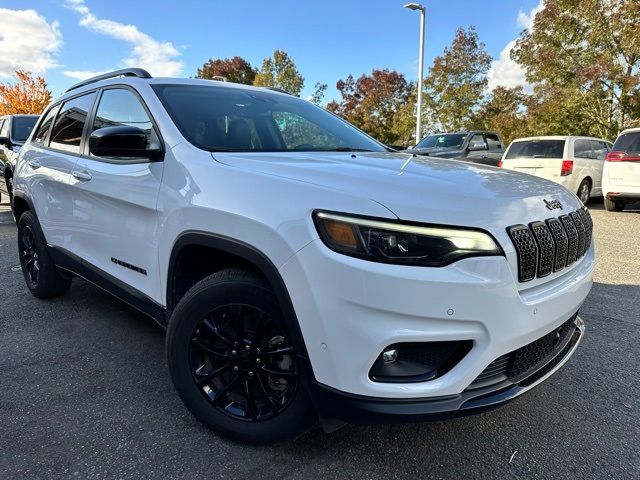 2023 Jeep Cherokee Altitude Lux