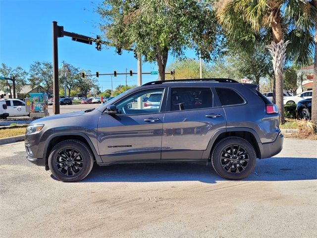 2023 Jeep Cherokee Altitude Lux