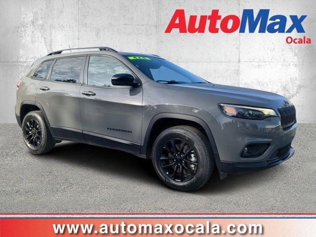 2023 Jeep Cherokee Altitude Lux