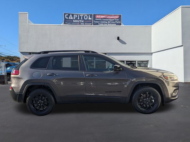 2023 Jeep Cherokee Altitude Lux