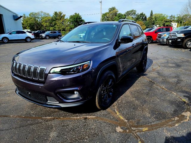 2023 Jeep Cherokee Altitude Lux