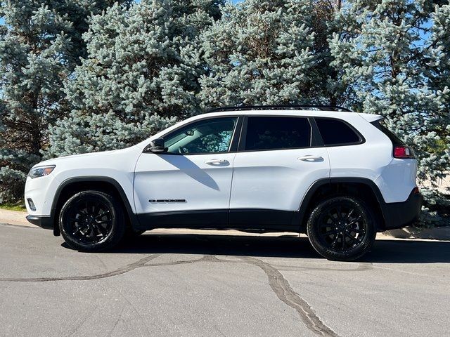 2023 Jeep Cherokee Altitude Lux