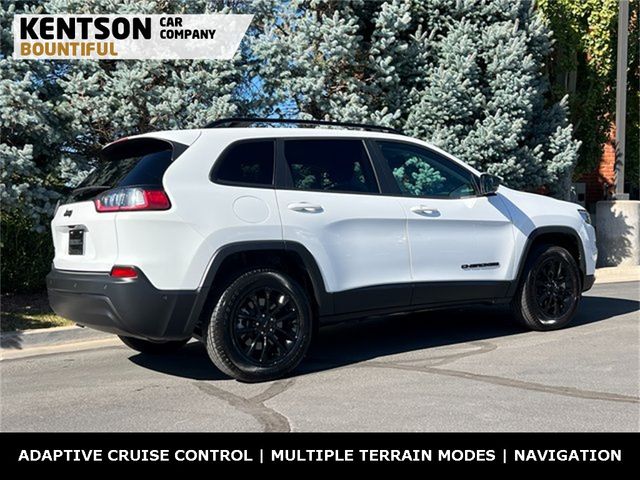 2023 Jeep Cherokee Altitude Lux