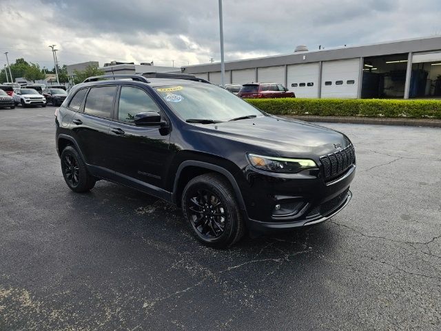 2023 Jeep Cherokee Altitude Lux