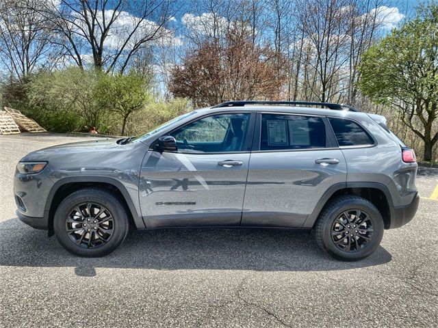 2023 Jeep Cherokee Altitude Lux