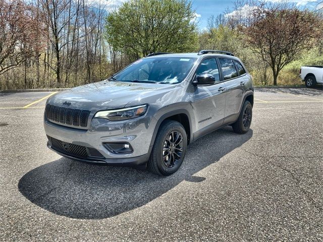 2023 Jeep Cherokee Altitude Lux