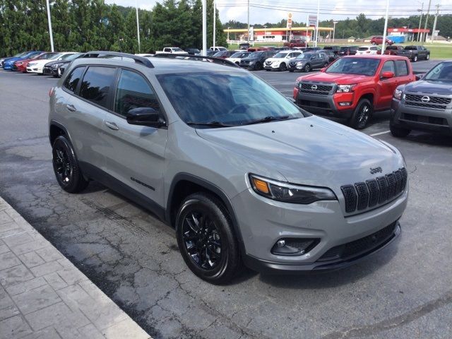 2023 Jeep Cherokee Altitude Lux