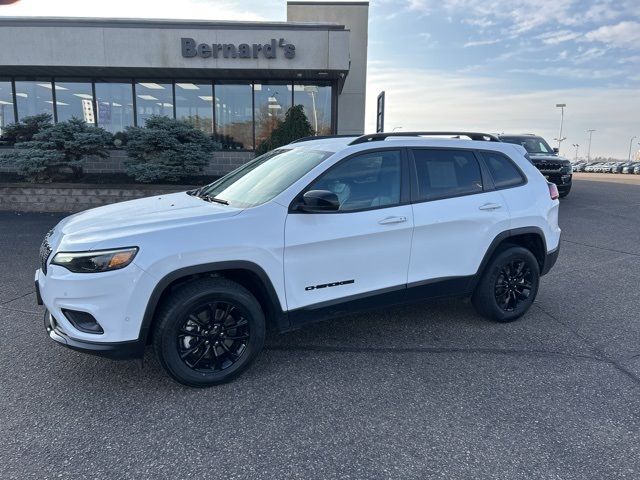 2023 Jeep Cherokee Altitude Lux