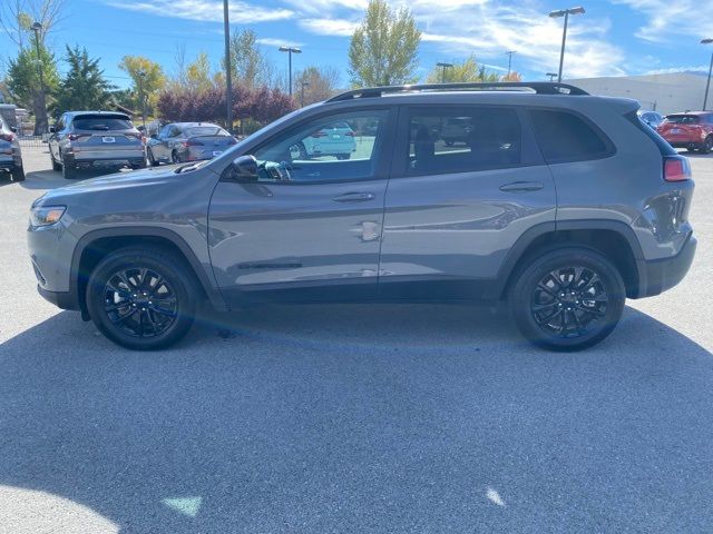 2023 Jeep Cherokee Altitude Lux