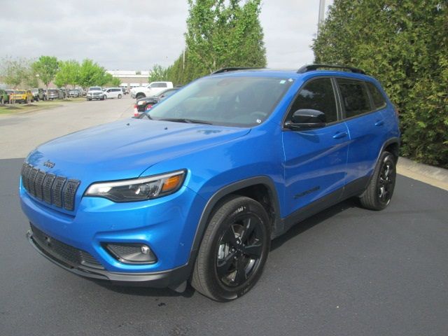 2023 Jeep Cherokee Altitude Lux