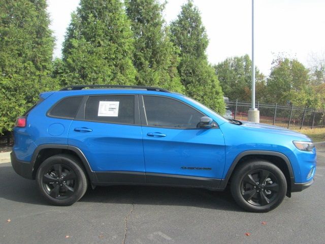 2023 Jeep Cherokee Altitude Lux