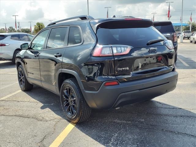 2023 Jeep Cherokee Altitude Lux