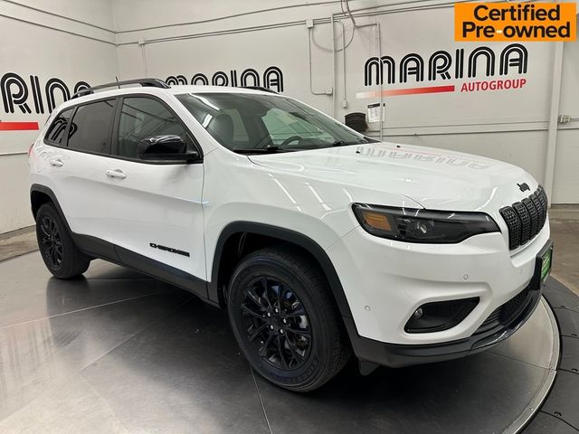 2023 Jeep Cherokee Altitude Lux