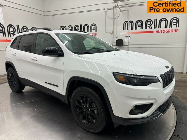 2023 Jeep Cherokee Altitude Lux