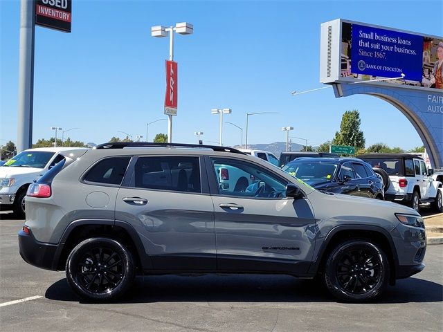 2023 Jeep Cherokee Altitude Lux