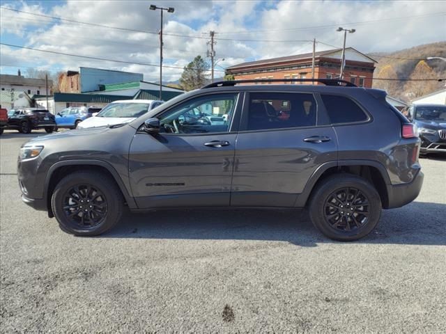 2023 Jeep Cherokee Altitude Lux