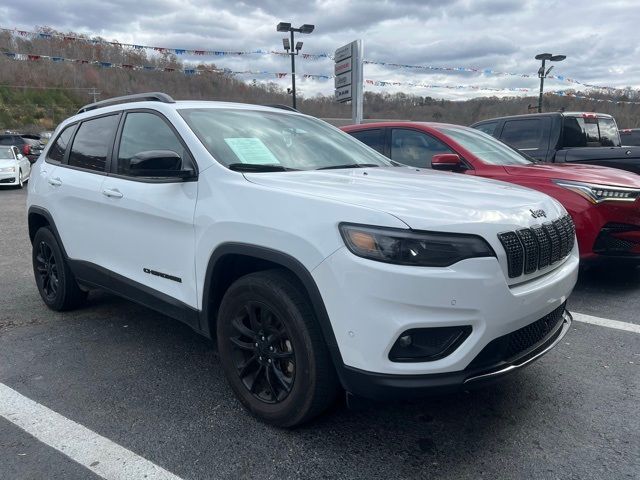 2023 Jeep Cherokee Altitude Lux