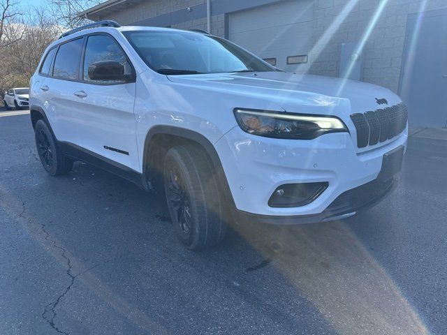 2023 Jeep Cherokee Altitude Lux