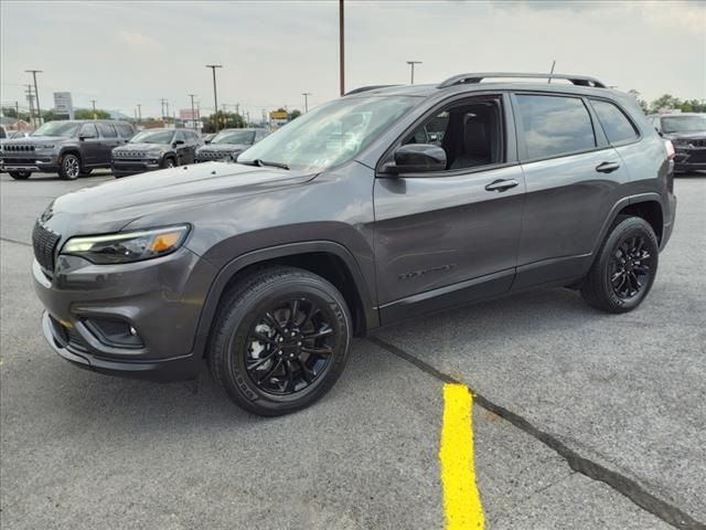 2023 Jeep Cherokee Altitude Lux